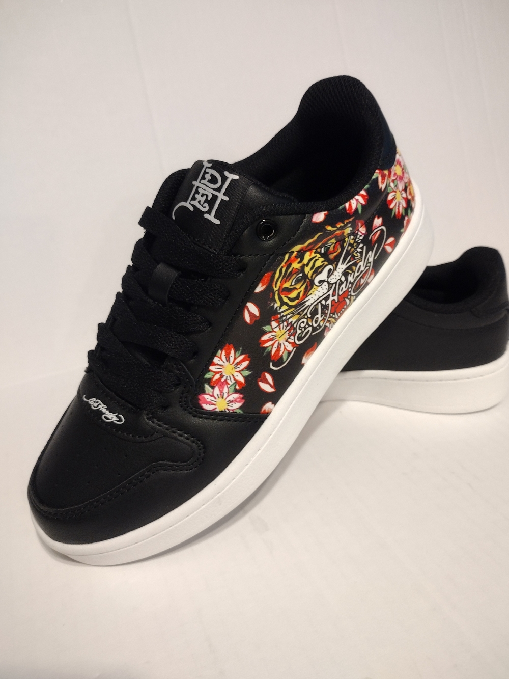 Ed Hardy Women's Black Floral Tiger Low-Top Sneakers